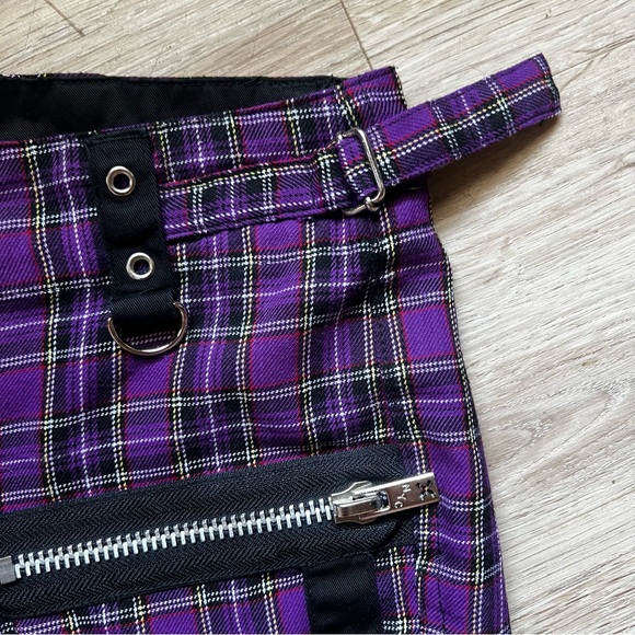 Vintage Tripp NYC 90s Y2K Daang Goodman Plaid Mall Goth Punk Grunge Capri Shorts - Picture 7 of 13